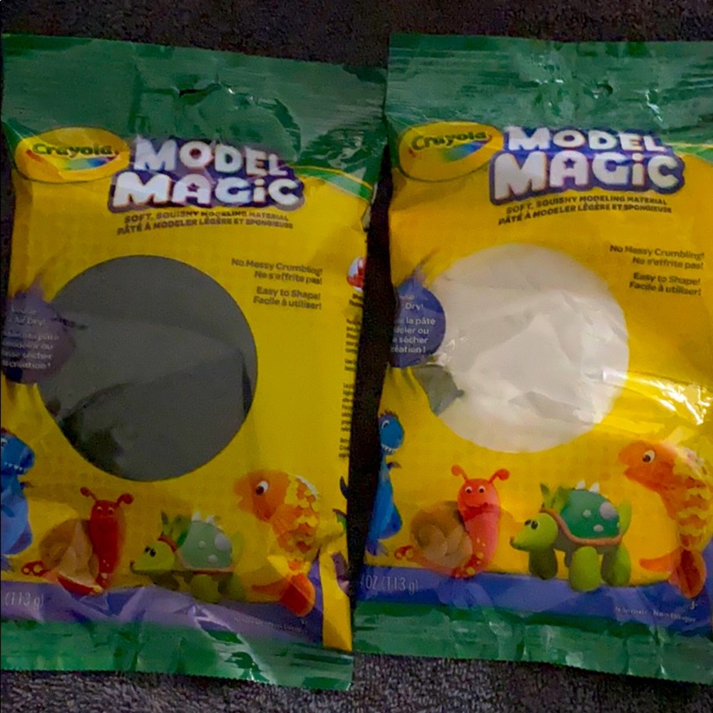 Crayola model magic modeling clay black & white